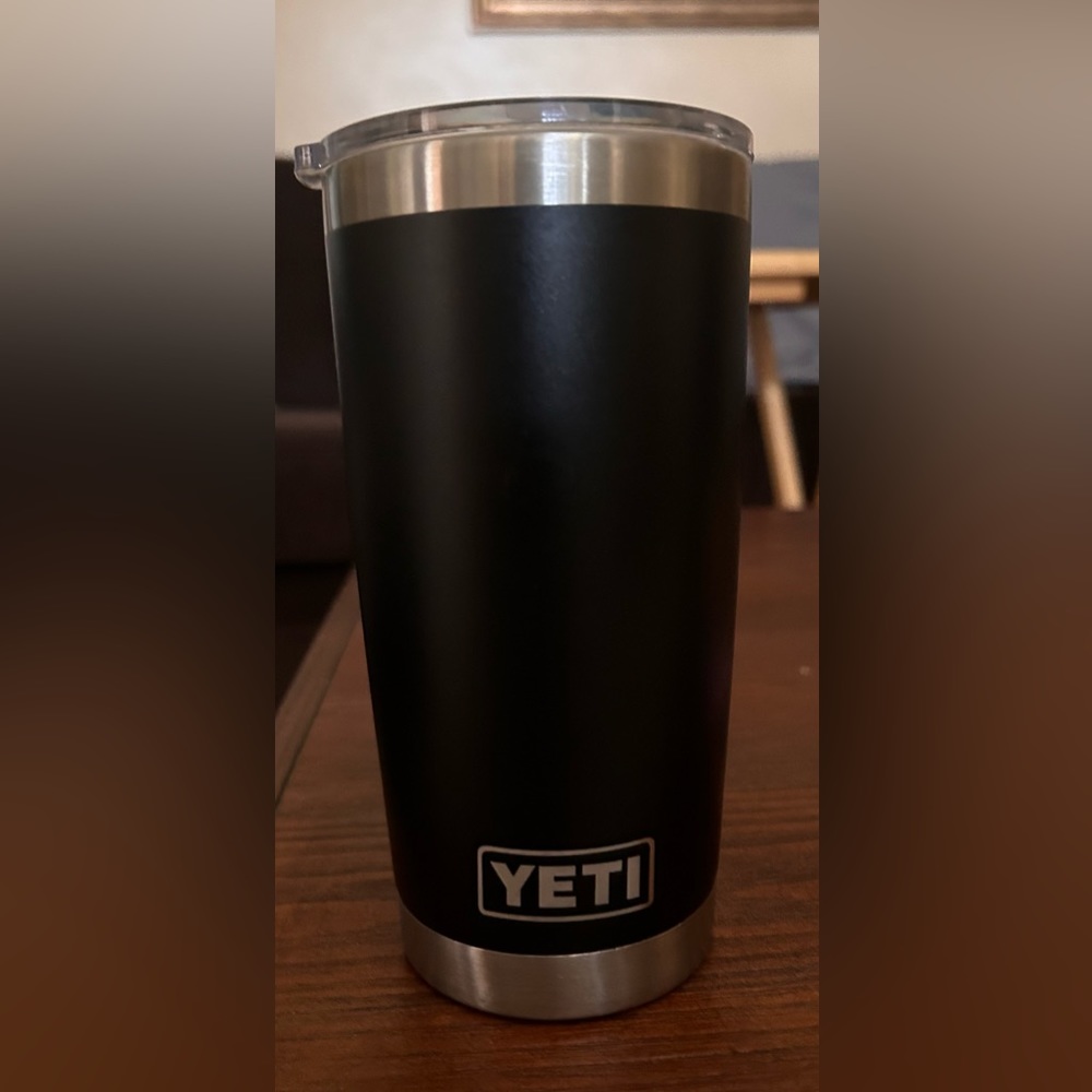 20 oz Yeti Rambler